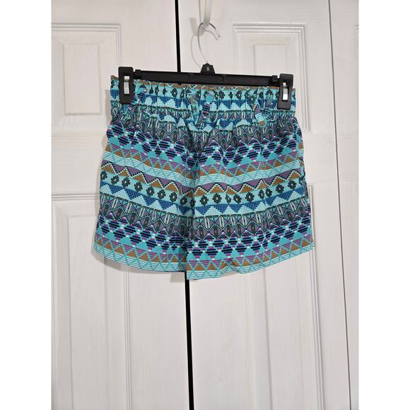 BeBop small juiniors multi colored aztec shorts with front pockets - Picture 4 of 10